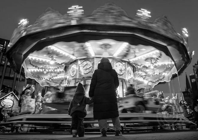 捕捉世界的偶然与诗意2025年世界街头摄影奖获奖公布（三）(图11)